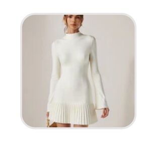 NWT Commense White Long Sleeve Dress